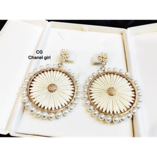 Chanel earring fashion