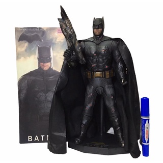 Batman งานแบรนด์ CZ ไซส์ 1/6 30+ cm ลูกค้าทุกคนมีส่วนลด 200 บาท กดรับโค้ดได้เลยครับ