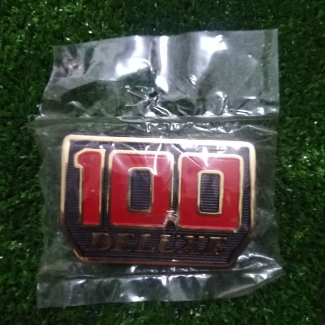 โลโก้ SUZUKI RC 100 EMBLEM