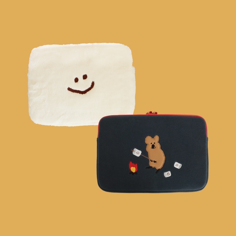 [Pre-order] dinotaeng ʕ·ᴥ·ʔ — IPAD / Laptop Pouch กระเป๋าไอแพด กระเป๋าโน๊ตบุ๊ค