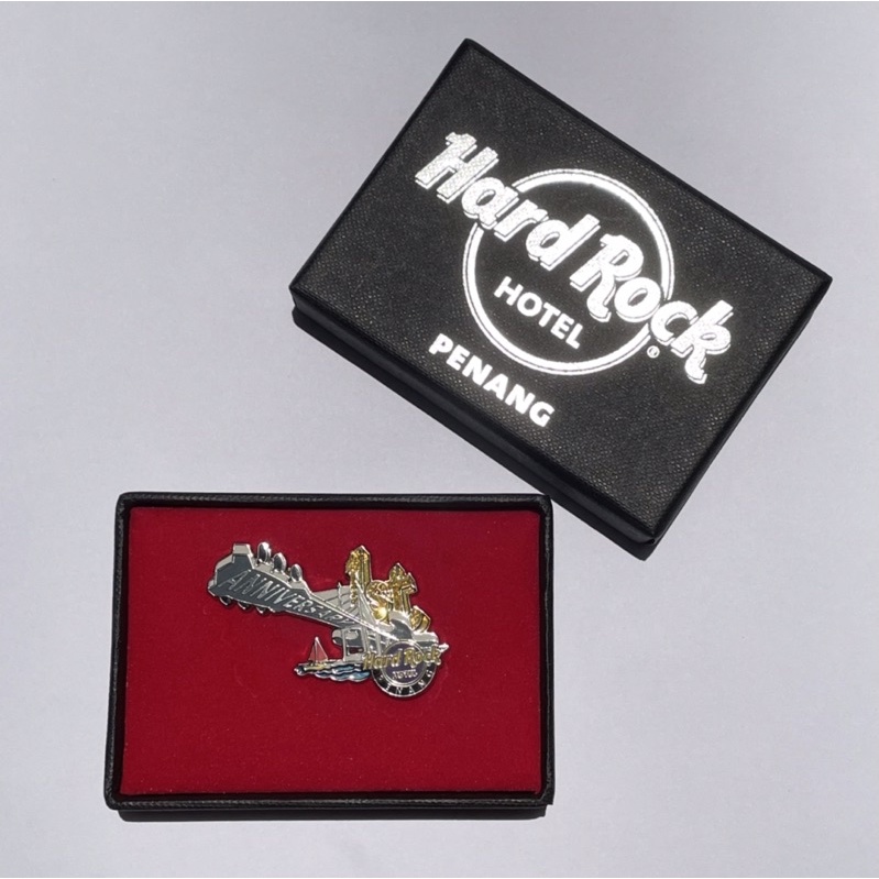 HRC HRH Hard Rock Hotel Penang 1st Anniversary Limited Edition Pin 700 ยูนิต