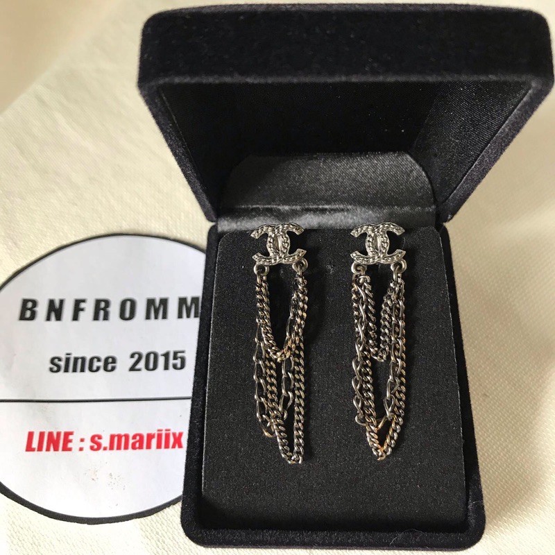 ต่างหู Chanel CC logo ruthenium chain drop (CC1.2cm,ยาวจากหัวCCสุดโซ่5cm)