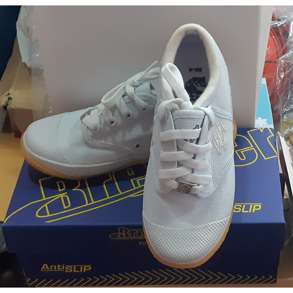 รองเท้าผ้าใบ-Braker-ขาว