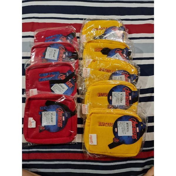 กระเป๋าสตางค์ลายการ์ตูน ใส่เหรียญ /ธนบัตร/ Marvel Captain America Deadpool Iron Man Snap สําหรับผู้ห