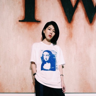 เสื้อยืด SUPREME พิมพ์ลาย MONALISA  มีสีขาว และ ดำ size S รอบอก 36 นิ้ว