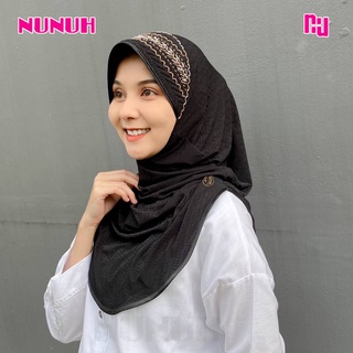 NUNUH MONOGRAM Series (JKNU) ผ้าคลุมผมฮีญาบมุสลิมแบบสำเร็จ  ทรงฟองน้ำตาราง (FN-N)