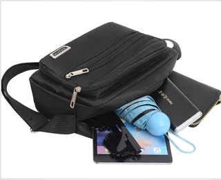(w129)กระเป๋าสะพายข้าง ผ้าอ๊อกฟอร์ด มีช่องซิปใส่ของเยอะ vgetbag