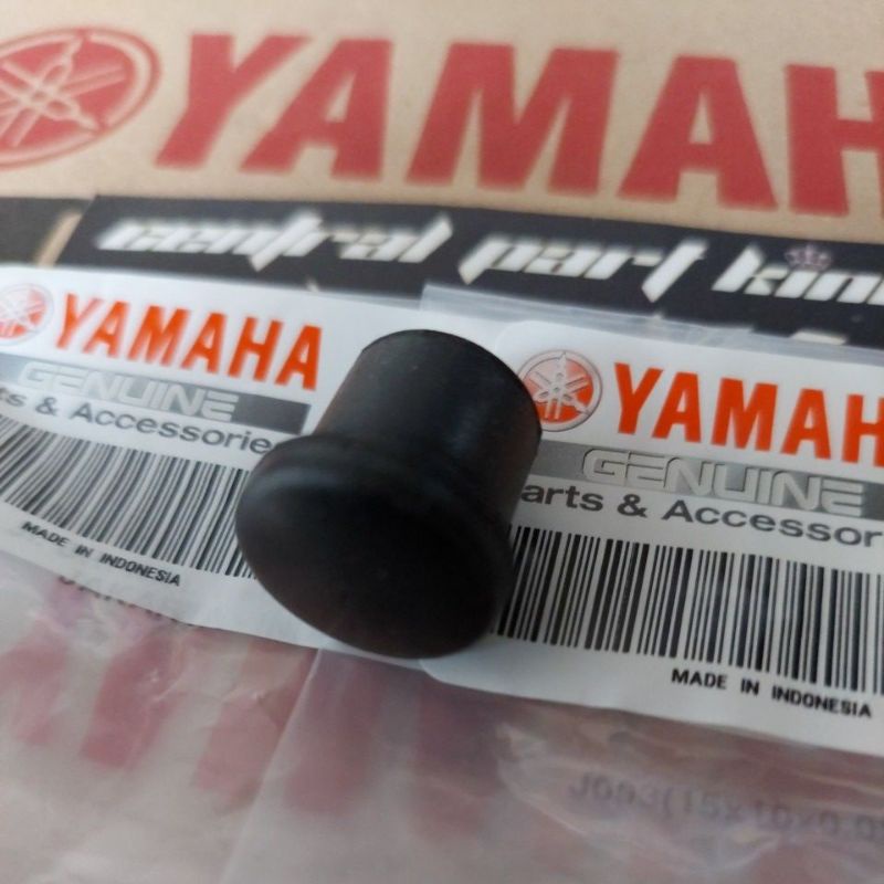 ปลั๊ก/ยาง HOLE COVER FRAME หรือ REAR END FRAME RXZ, RZR ORIGINAL YAMAHA