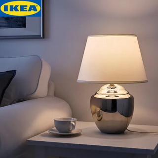 IKEA RICKARUM ริคเกรุม โคมไฟตั้งโต๊ะ, สีเงิน47 ซม.หลอดไฟแยกจำหน่าย LED E27 โคมไฟทำให้ห้องดูทันสมัย