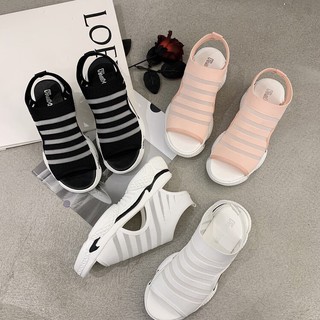 รองเท้ารัดส้นเตารีด รองเท้า แฟชั่นสไตล์เกาหลี ของถึงบ้านแม่ค้าแล้ว พร้อมส่ง