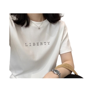 Seoul Fluffy X Liberty เสื้อยืด สกรีนข้อความ Liberty = เสรีภาพ แนวมินิมอล สุดชิค ผ้านิ่มๆ ใส่สบาย