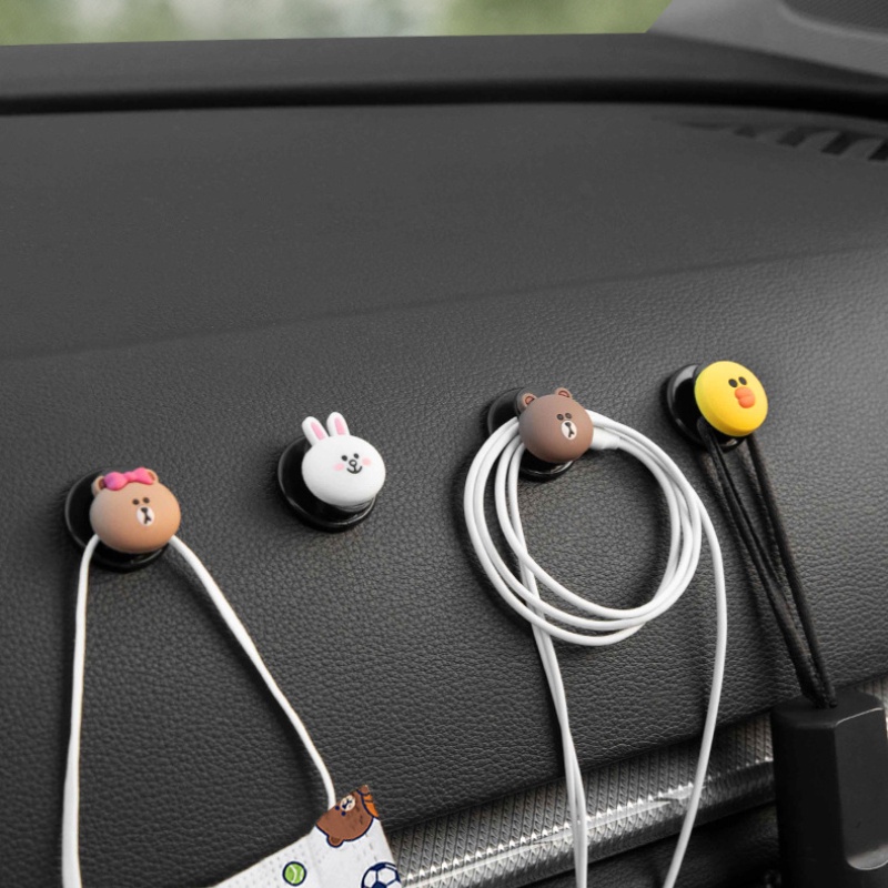 พร้อมส่ง LINE FRIENDS Car Paste Small Hook Cartoon Seat Back Hook Front Car Interior Hook Car Interior