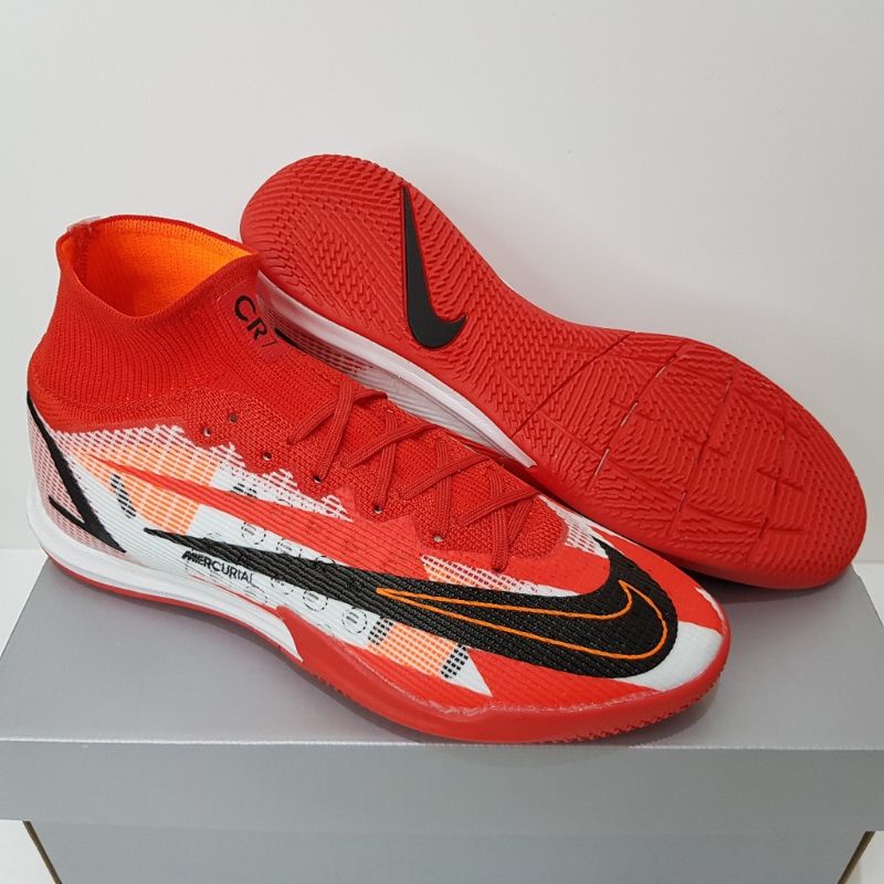 nike mercurial vapor xiv elite sg pro-ac (16พฤศจิกา65) มีไซส์ 38-45  ราคาคู่ละ 2,000 .- ส่งฟรีems พร้อมของแถม 2 อย่าง facebook fanpage ::…