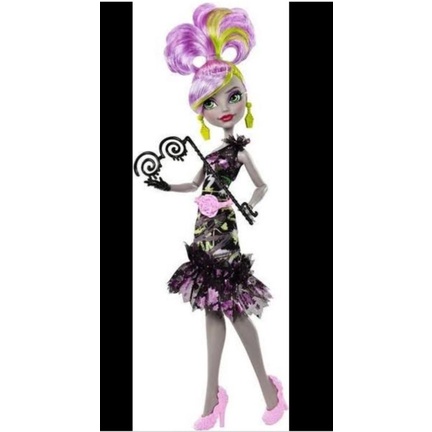 ตุ๊กตาบาร์บี้ monster high จากรุ่นตามภาพ เมคอัพสวย ผมสวย ข้อแน่น ได้ตัวนูด