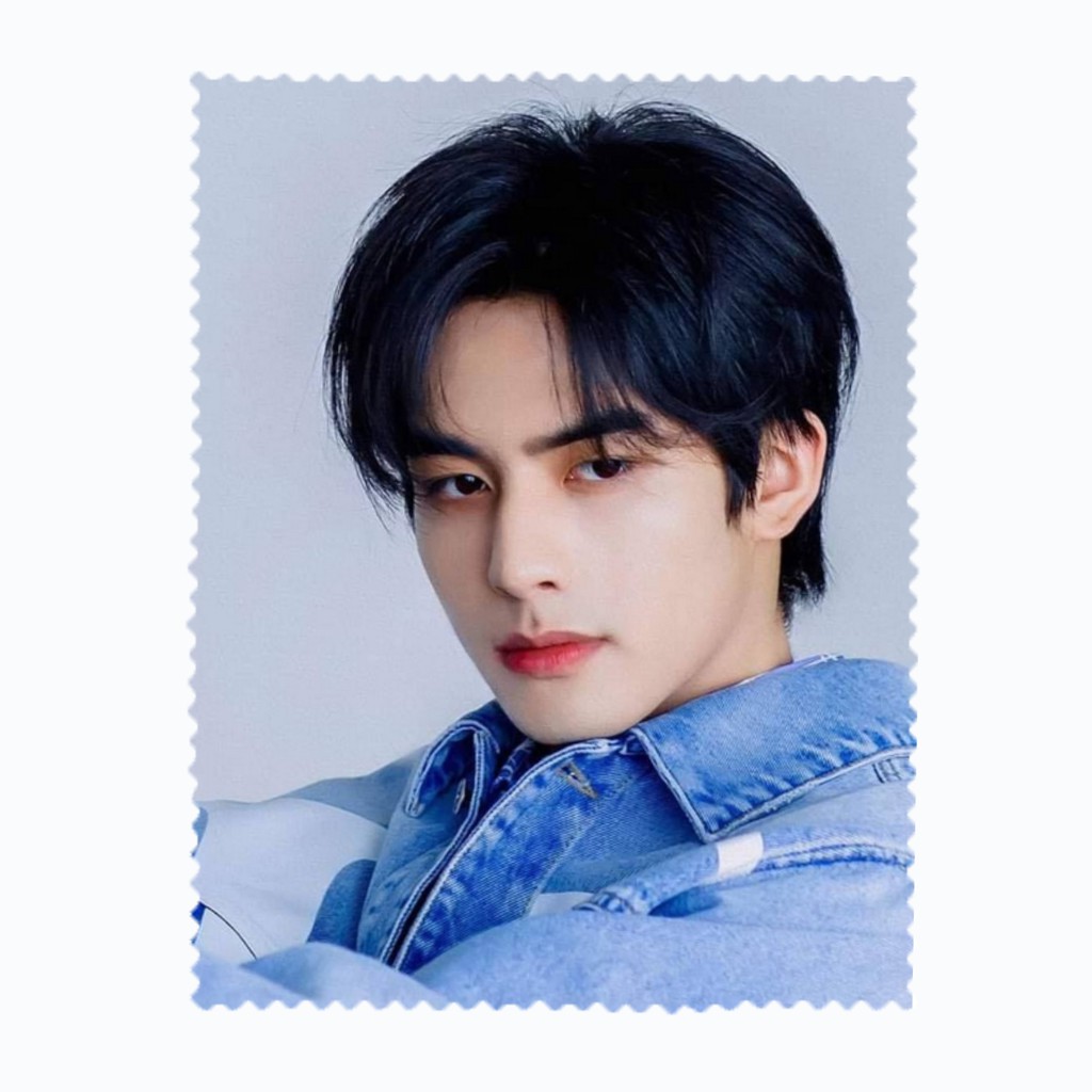 ผ้าเช็ดแว่นตา เช็ดเลนส์ ผ้าไมโครไฟเบอร์ ซ่งเวยหลง Song Weilong