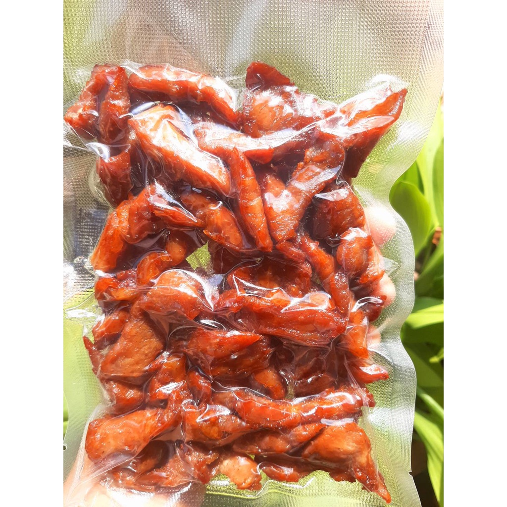 เนื้อแดดเดียว ทอดพร้อมทาน นุ่ม ไม่เหนียว ไม่แข็ง หอมอร่อยกำลังดี ชั่งน้ำหนัก 500 กรัม(ก่อนทอด)