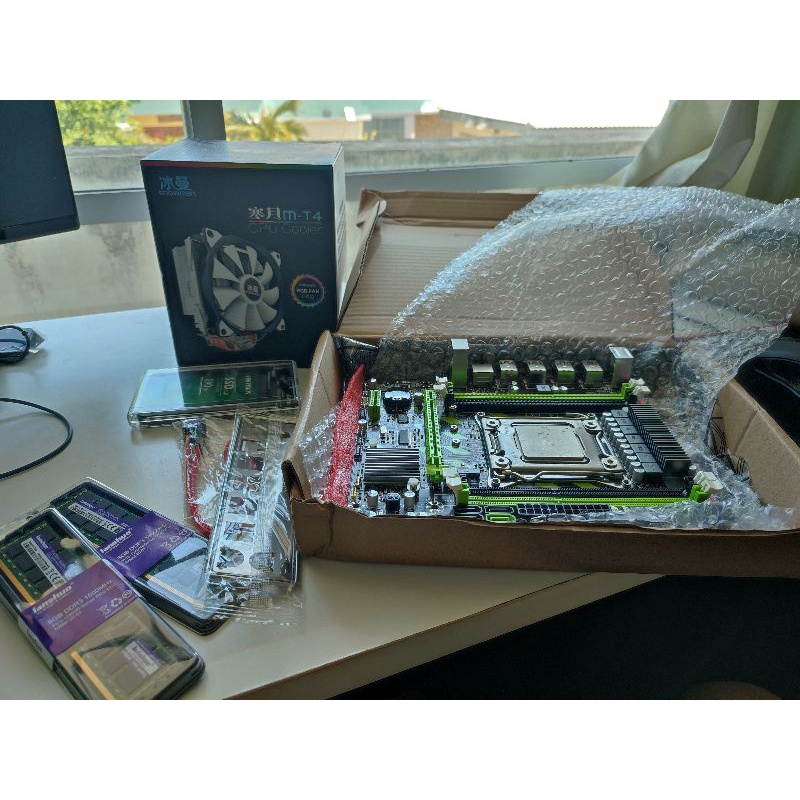 Ser mainboard x79 CPU Xeon E5-2650+Ram16G+Heatsink+ssd240GB