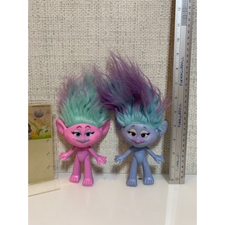 Trolls เหมา2ตัว มอมบ้างค่ะ จมูกถลอก ของแท้ 85% ผมสีฟ้าแหว่งนิดนึง
