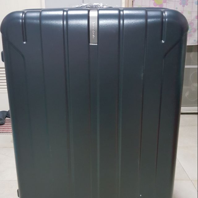 niar samsonite