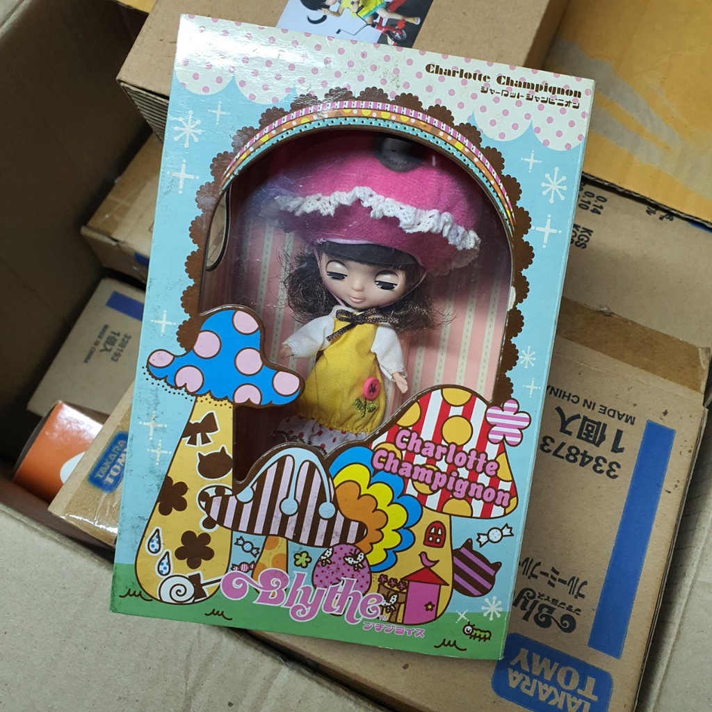 4" inches TAKARA JAPAN Petite Blythe CWC Limited Edition Charlotte Champignon ตุ๊กตาบลายธ์ มินิ น้องเห็ด