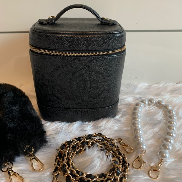 Chanel Vintage Vanity Cosmetic bag