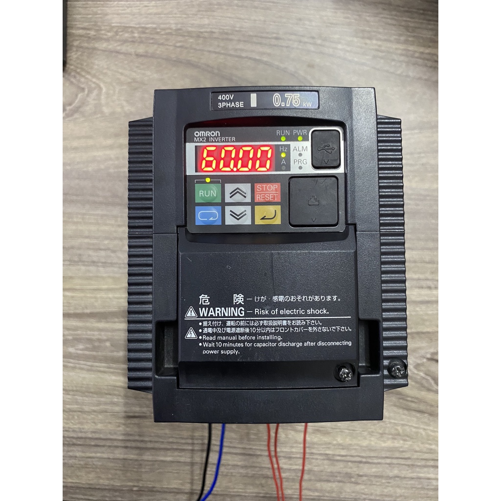 OMRON 3G3MX2-A4007-V1 อินเวอร์เตอร์ แหล่งพลังงาน 380VAC ความจุ 0.75kW ถอดแยกชิ้นส่วน