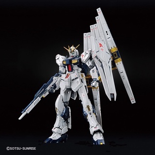 [Pre-order] RG 1/144 Limited Nu Gundam [Titanium Finish][GBT][BANDAI]