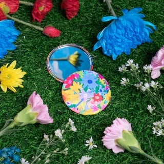 pocket mirror กระจกพกพา ขนาดกระทัดรัด มีหลายลายให้เลือก