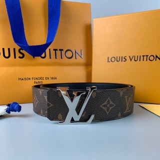 🔥ผ่อนได้🔥เข็มขัด LV Initales Reversible Belt 4.0 Size : 90 cm เอว 31-35 นิ้ว งาน Original อุปกรณ์ : Full Box Set