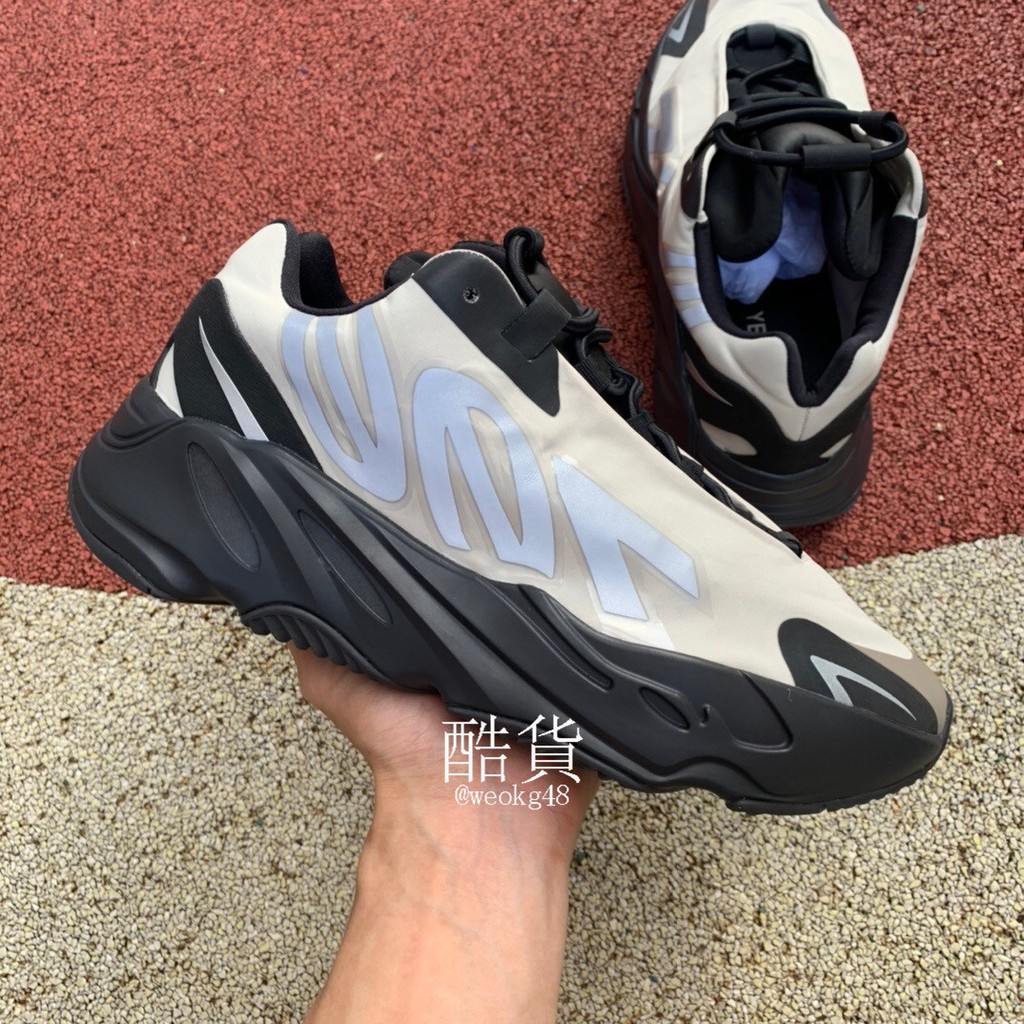Adidas Yeezy 700 Mnvn รองเท้าผ้าใบแฟชั่น | Shopee Thailand Adidas Yeezy 700 Mnvn รองเท้าผ้าใบแฟชั่น | Shopee Thailand