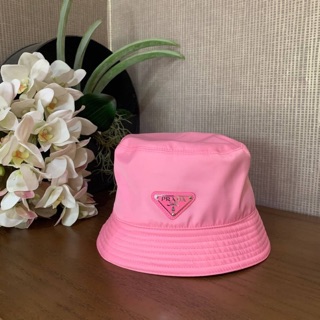 PRADA BUCKET  Pink/black