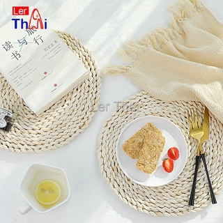 LerThai แผ่นรองหม้อสานจากต้น กก วัสดุธรรมชาติ ที่รองจาน รองแก้ว สานทรงกลม Corn husk woven placemat