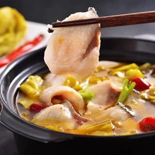 เครื่องปรุงรส ซุปปลาผักกาดดองหม้อไฟ(酸菜鱼调料）ขนาด220g ในซองมีเครื่องปรุงและผักกาดดอง ทำง่าย รสชาติหอมอร่อยระดับภัตตาคาร