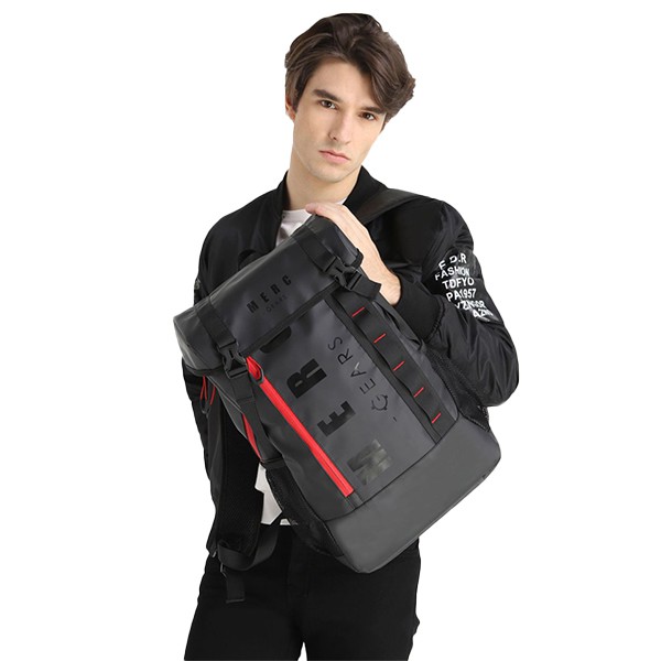 Merc Gears กระเป๋าเป้ กระเป๋าโน๊ตบุ๊ค วัสดุกันน้ำ รุ่น Rucksack สีดำ สีแดง สีขาว