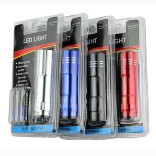 ไฟฉาย ไฟฉายพกพา LED สว่างมาก พกพาสะดวก ไฟฉายใส่ถ่าน