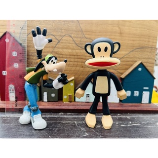 Goofy and Paul Frank งานเก่า ใหญ่พอประมาณ