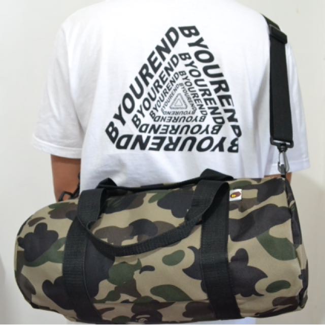 กระเป๋าเดินทางกระเป๋าเป้กีฬาใส่ของว่ายน้ำสไตล์ญี่ปุ่นBape Camouflage Sport Bucket Bag Japanese Magaz