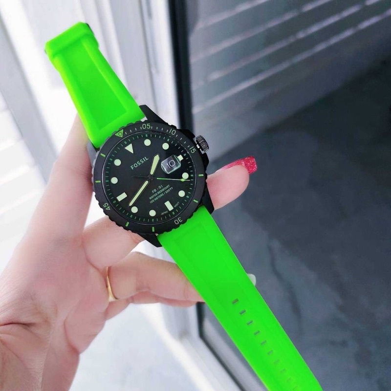 ผ่อน0%  Fossil Men's Three-Hand Date Neon Green Silicone Watch FS5683 สีดำ-สายซิลิโคนเขียว