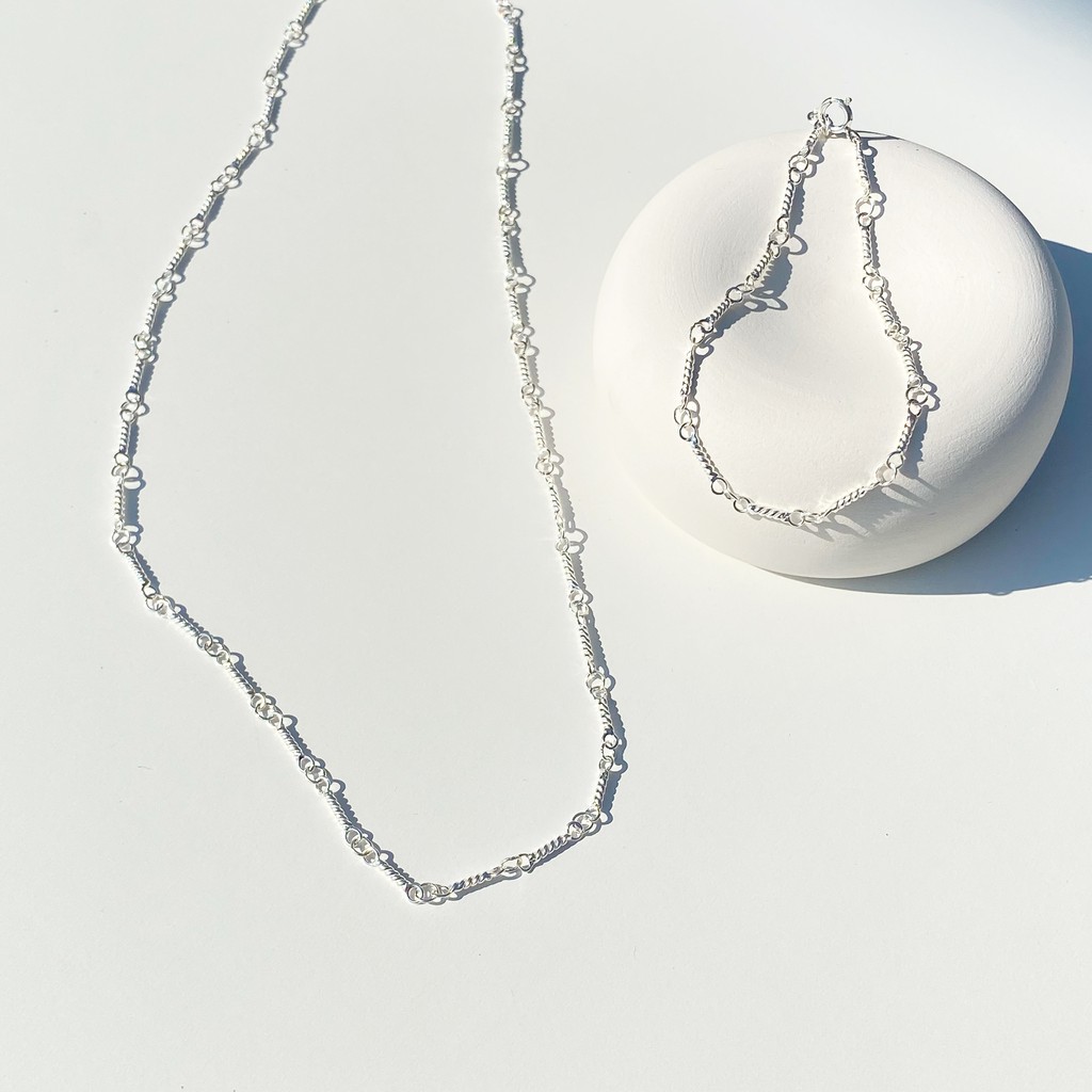 play.palette - S925 Silver twisted bone