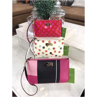 [Codeลด100:bavt]🔥 KATE SPADE NEW YORK CLUTCH BAG กระเป๋าทรงคลัช คล้องมือ พร้อมส่ง! T8957