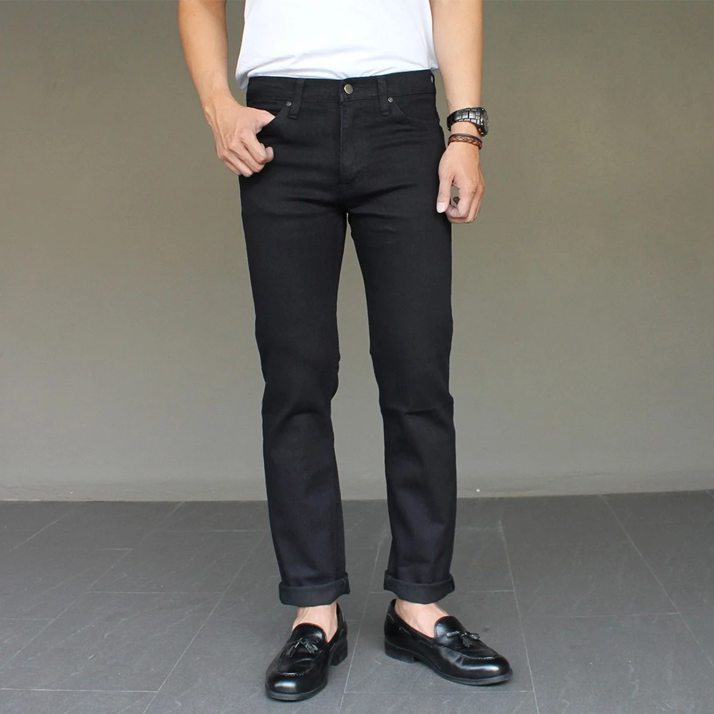 Golden Zebra Jeans กางเกงยีนส์ขากระบอกเล็กผ้ายืดสีดำ (Size เอว 28-44) #446BK