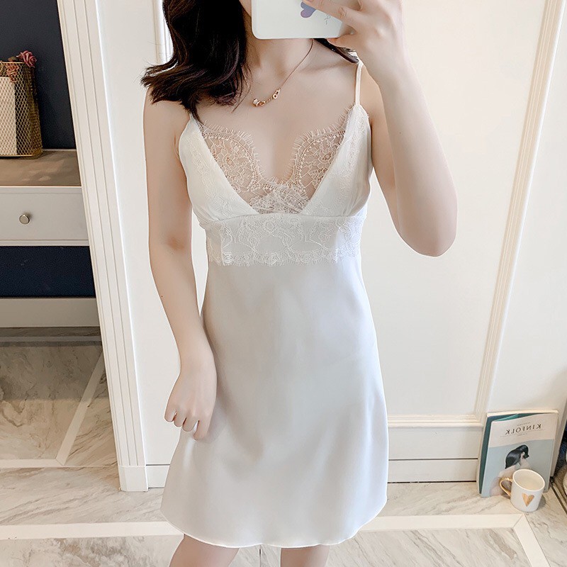 ชุดนอนเซ็กซี่ ซาติน ผ้ามันวาว นิ่มลื่น ปลายพริ้วเรียบหรู ใส่สบาย white sleepdress – โปรปัง
