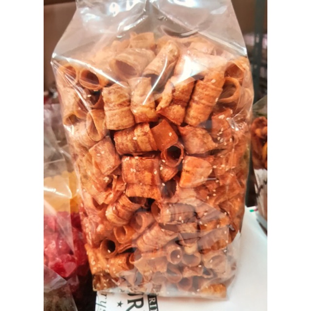กล้วยฉาบม้วน แบบหวานโรยงา หนัก 1โล ของใหม่ มีแบบเดียว ไม่ทำแบบเค็ม หรือจืด