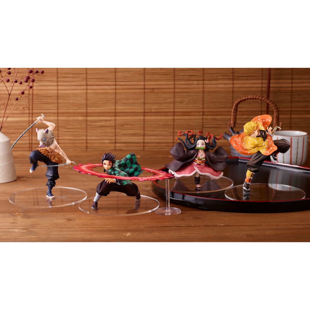 ConoFig Demon Slayer: Kimetsu no Yaiba Zenitsu Agatsuma Figure + Inosuke Hashibira Figure + tanjiro 