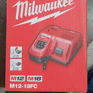 Milwaukee แท่นชาร์จ M12-M18FC