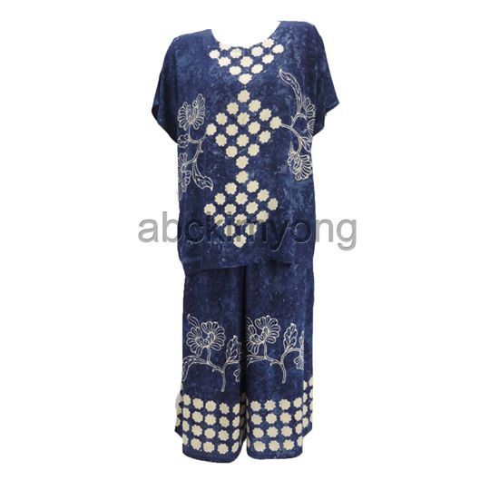 ชุดอินโด ชุดเสื้อกางเกงขาสี่ส่วน (ลายเปลี่ยนตามแต่ละล็อตสินค้านะคะ) - รูปที่ 3