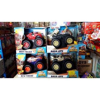 Monster trucks รุ่น Rev tredz Bash up