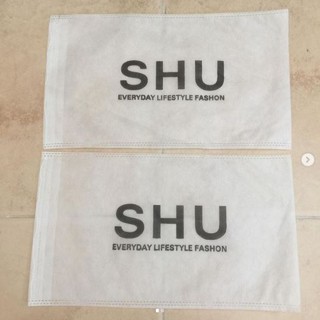 ถุงผ้า แบรนด์ SHU ของแท้ สำหรับใส่รองเท้า เป็นถุงผ้า ไม่หนามาก เพื่อให้รองเท้าของเราระบายได้อย่างมีคุณภาพ ของใหม่ มือ 1