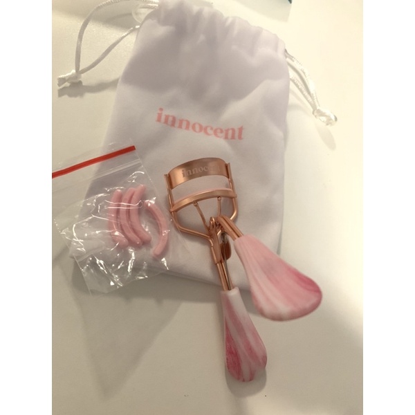 ส่งต่อที่ดัดขนตา innocent