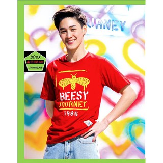 ล้างสต๊อก !!! Beesy เสื้อคอกลม ชาย หญิง รุ่น Graffiti สีแดง